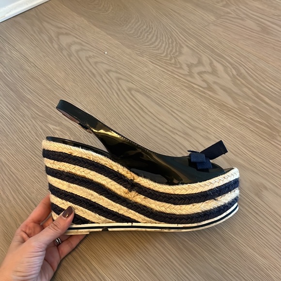 RED VALENTINO NAVY PATENT LEATHER ESPADRILLES WEDGES BOW sz 36 6 - Picture 4 of 4